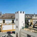 Torre del Oro Apartment Rooms